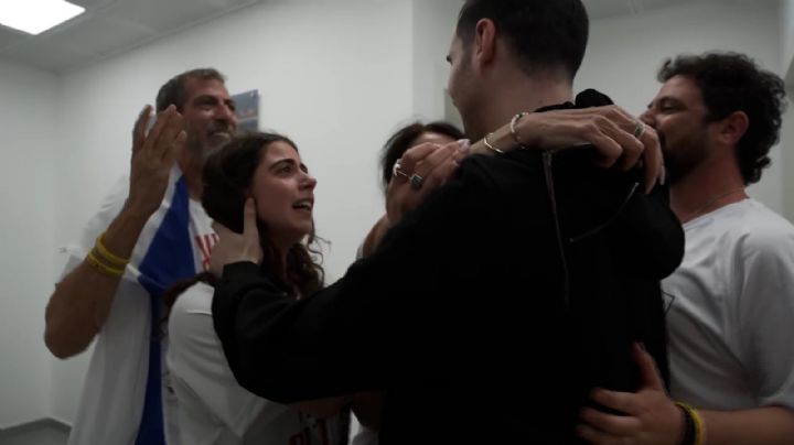 Inicia intercambio: Hamás entrega primer grupo de rehenes israelíes