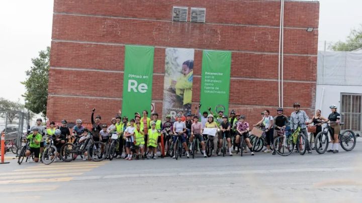 Ciclistas se manifiestan en San Pedro para defender la ciclovía de Alfonso Reyes
