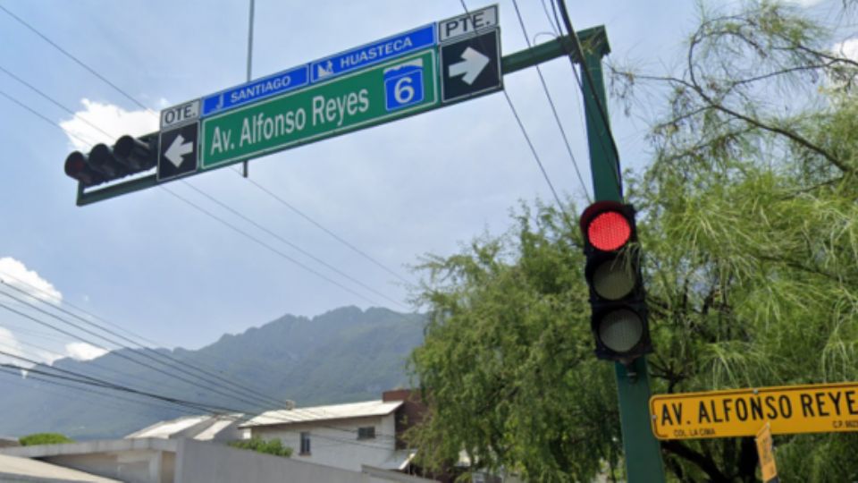 Avenida Alfonso Reyes.