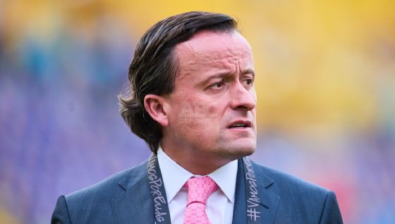 Abuchean a Mikel Arriola al entregar los premios del Premundial Sub-20 de Concacaf