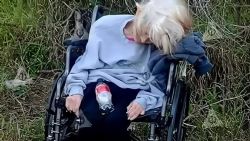 Revelan identidad de adulta mayor abandonada en carretera de Tamaulipas