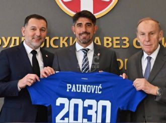 Veljko Paunovic firma como seleccionador de Serbia hasta 2030