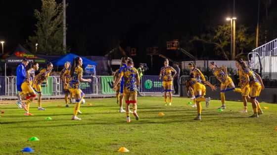 Tigres Femenil debuta con triunfo y triplete de María Sánchez en el World Sevens Football