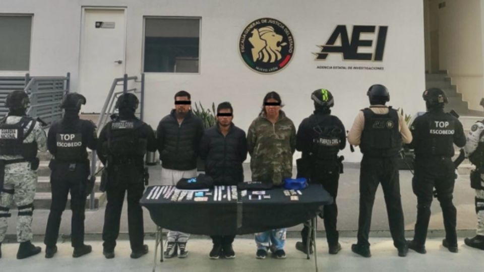 Personas detenidas por autoridades.