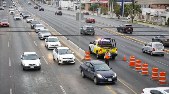 Carril reversible de avenida Gonzalitos será permanente: Adrián de la Garza