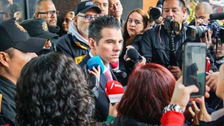 Miguel Flores califica de 'muy productiva' reunión de diputados con la Tesorería de NL