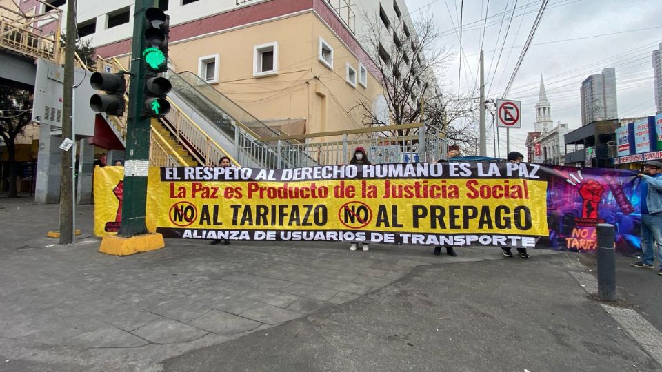 La alianza de usuarios de Servicios Públicos y Financieros reclama a Sheinbaum no atender el tema de movilidad.