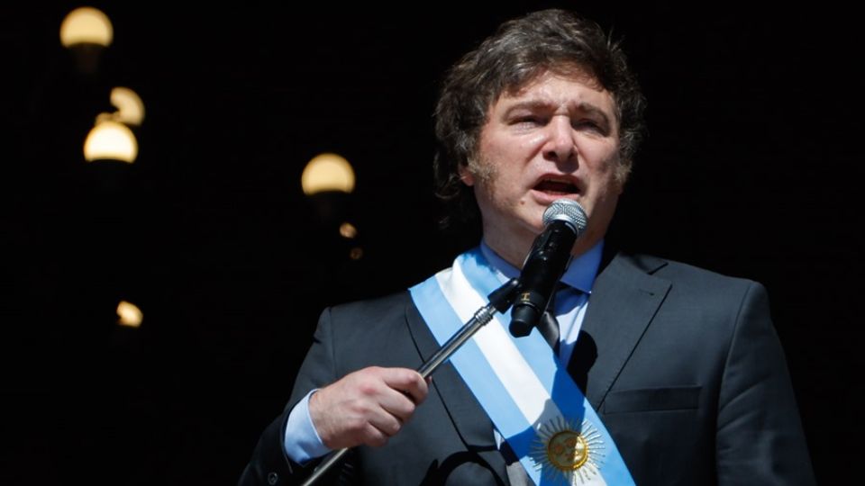 Gobierno de Milei anuncia su retiro de la OMS por diferencias en la gestión de la pandemia.