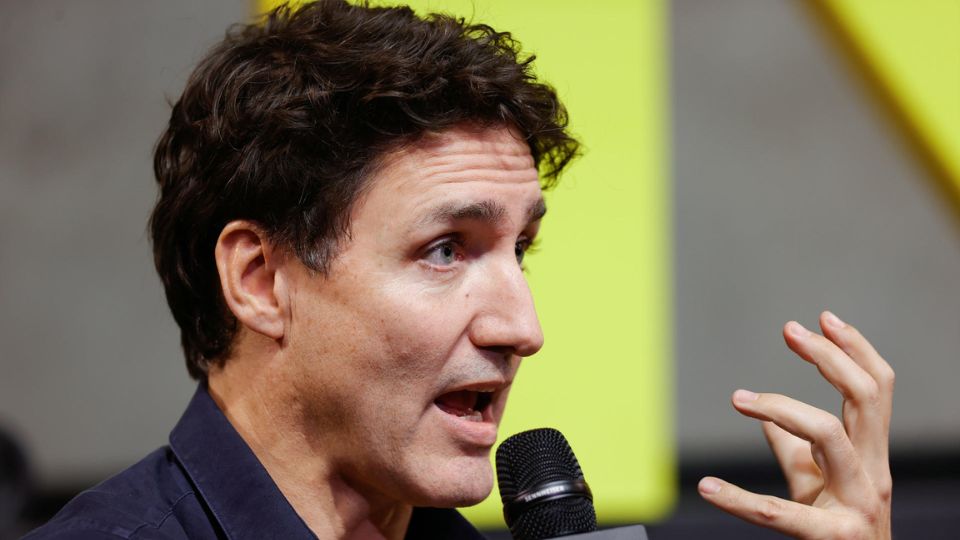 El primer ministro canadiense declaró que Canadá no 'está a salvo' de los aranceles propuestos por  Donald Trump.