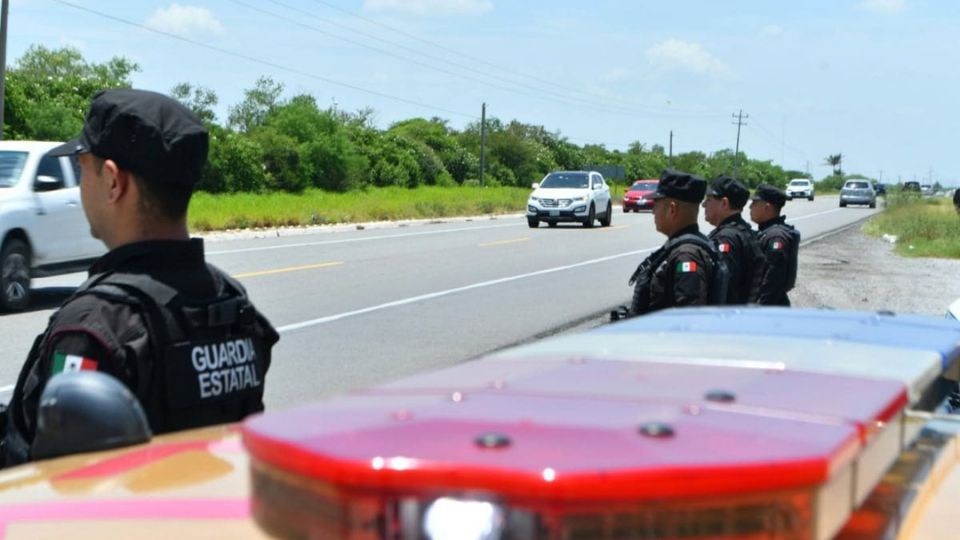 Tamaulipas buscan prevenir accidentes con entrega de nuevos alcoholímetros.
