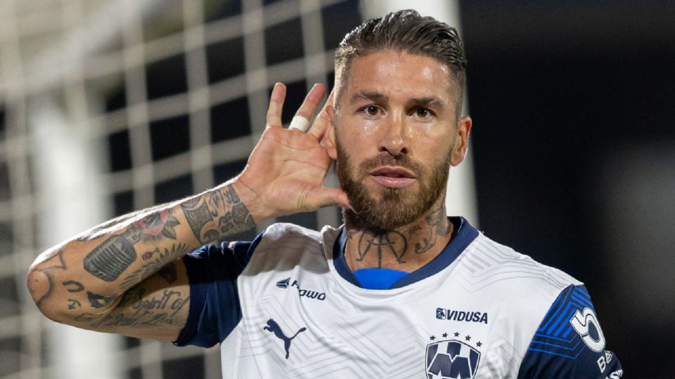 El defensa central español ha jugado 999 partidos oficiales