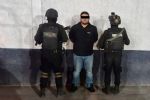 Detienen a joven con arma y 10 mil pesos en Monterrey