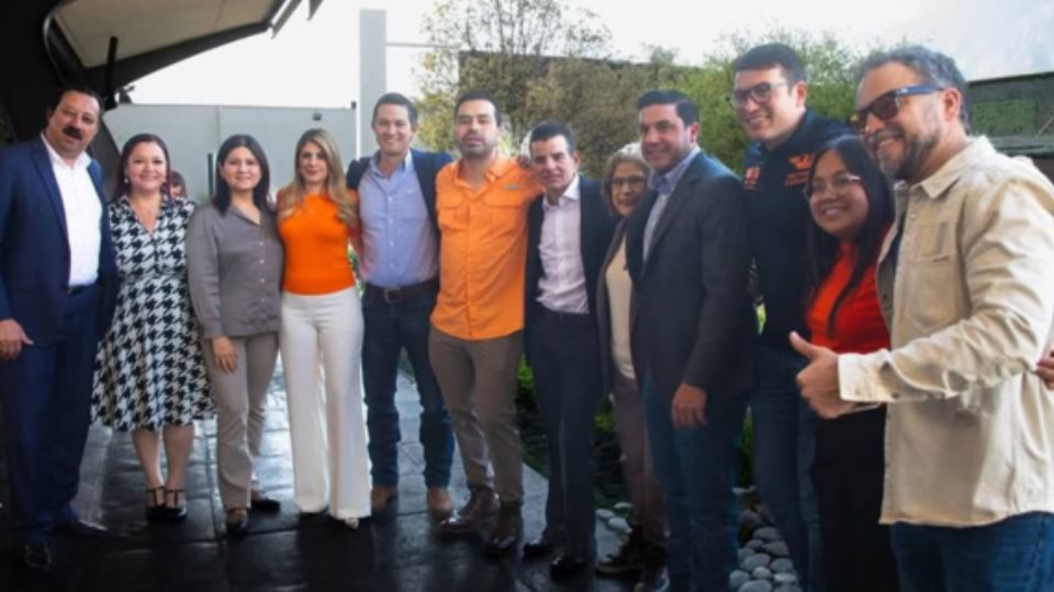 En el cónclave, dialogaron sobre cómo mantener firme las labores legislativas, concretar unidad al interior y 'mesura' en aspiraciones políticas de cara al 2027.