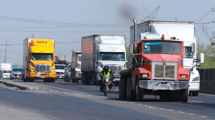 Estado pone alto a tráilers; restricción a camiones pesados en la metrópoli sigue firme