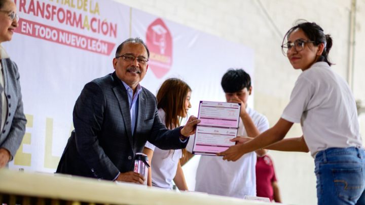 Escobedo impulsa el programa 'Becarios de la Transformación' para apoyar a estudiantes