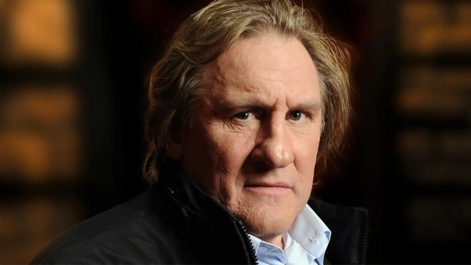 Fiscal de Francia pide 18 meses de prisión al actor Gérard Depardieu por agresión sexual.