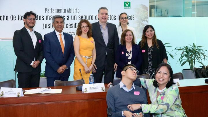 Buscan acuerdo de seguros de gastos médicos más justos para adultos mayores en México