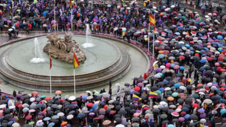 Españolas perciben que derechos conquistados están en riesgo