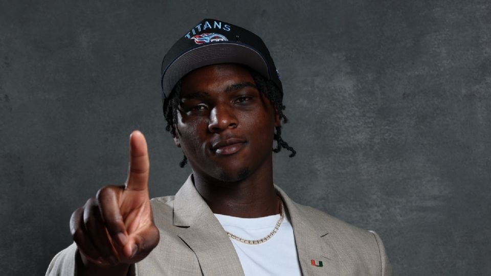 El mariscal de campo de la Universidad de Miami encabeza la primera selección global de la NFL