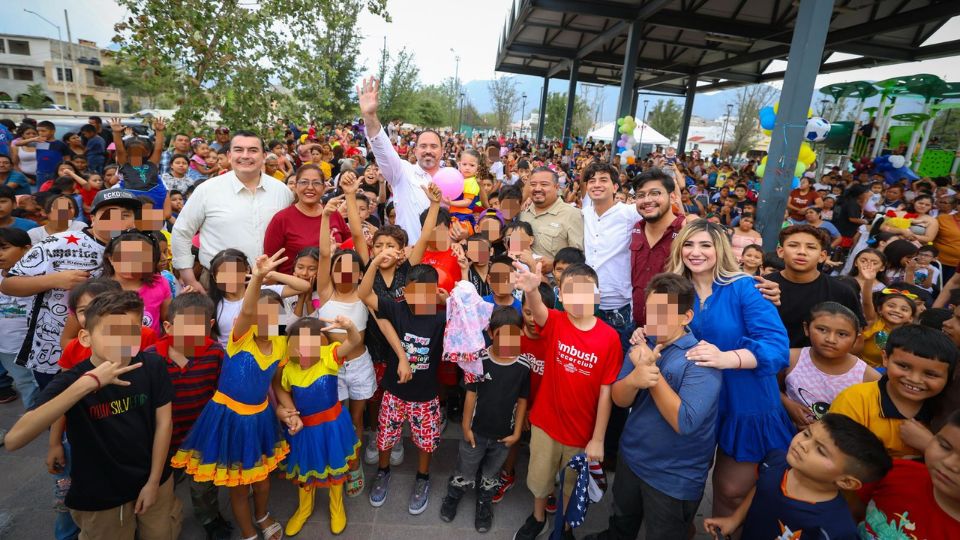 Diputado de Morena festeja el Día del Niño en García, NL.