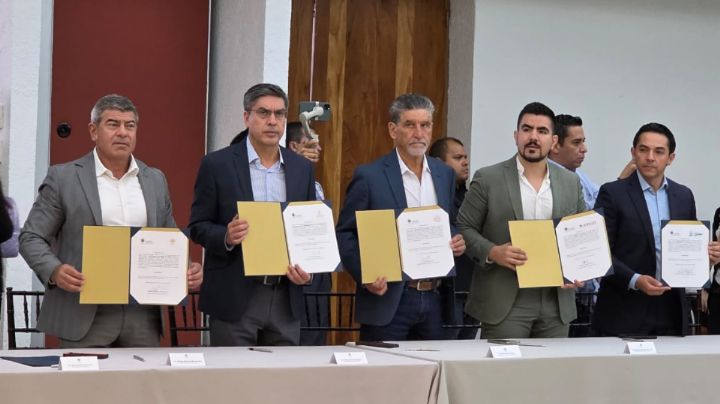 Guadalupe firma convenio con la UANL para brindar becas a estudiantes