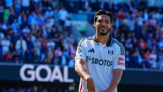 Premier League: Raúl Jiménez renueva una temporada con el Fulham