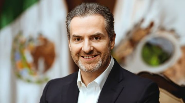 Adrián de la Garza prioriza Monterrey, pero no descarta buscar la gubernatura en NL