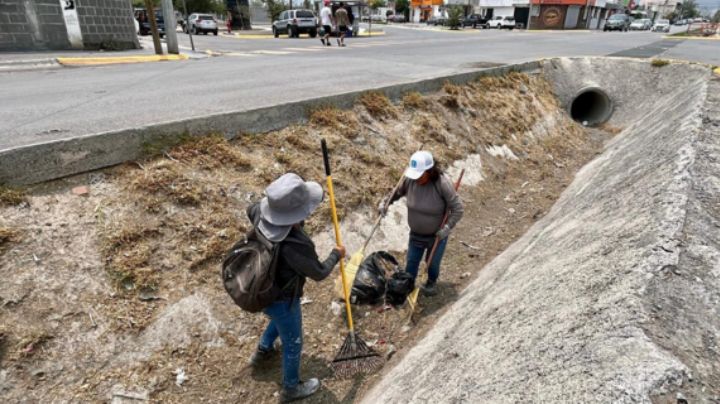 Santa Catarina limpia pluviales y supervisa arroyos ante fuertes lluvias
