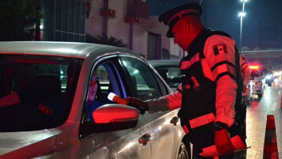 Monterrey mantendrá operativos antialcohólicas y reforzará seguridad de agentes viales.