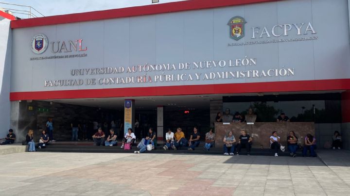 UANL recibe a 41 mil aspirantes para examen de admisión