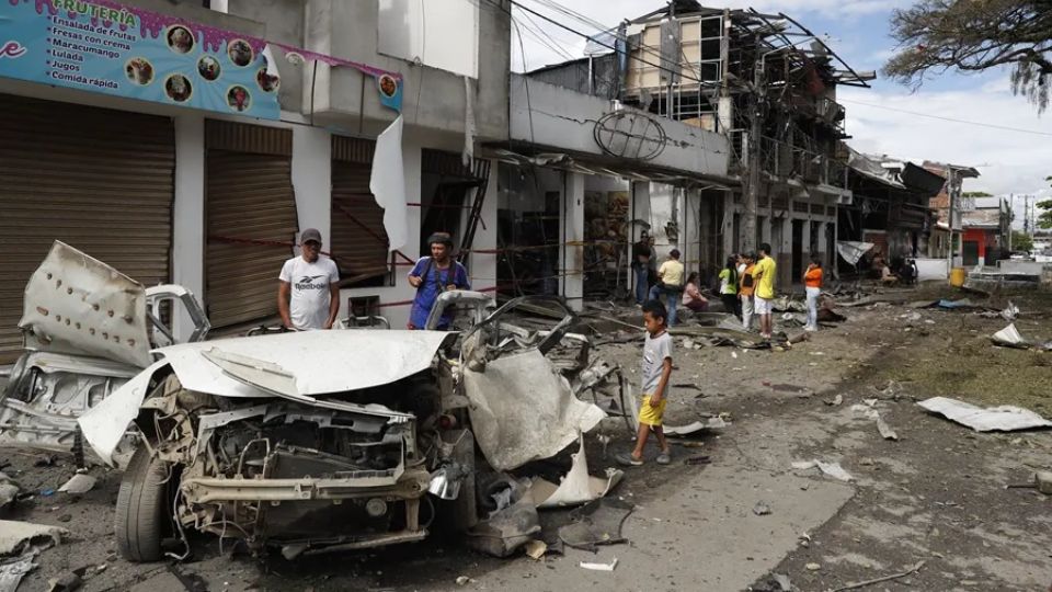 Explosión de Bomba en Colombia deja tres muertos.