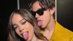 Video: Fans de Danna estallan contra Alex Hoyer por jalonearla: 'Ella quería saludar'