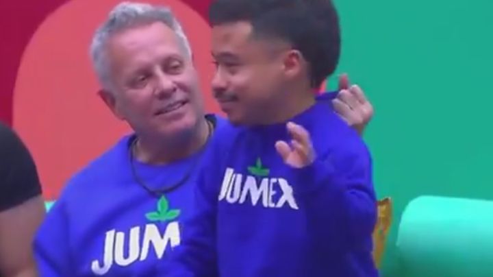 Alexis Ayala usa a Abelito como muñeco ventrílocuo y desata carcajadas en LCDLF México