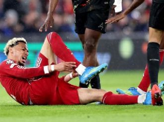 Hugo Ekitike se perdería el Mundial 2026 por rotura del tendón de Aquiles