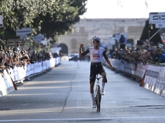Se mantiene Isaac del Toro en el Top 3 del ranking mundial de ciclismo