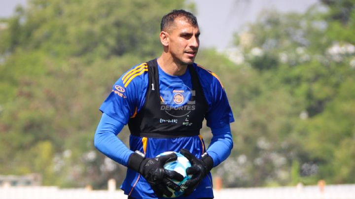 Nahuel Guzmán seguirá en Tigres hasta 2027 tras renovación automática