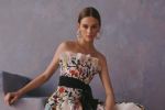 Carolina Herrera responde; la acusan de plagio
