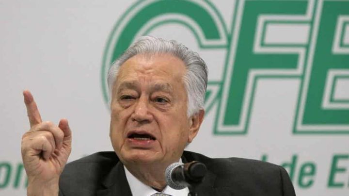 Bartlett, titular de la CFE, se burla de viudas de los mineros de Pasta de Conchos