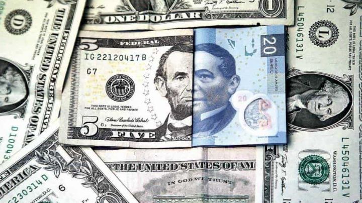 ¿Sorprende el peso mexicano? Dólar se deprecia a un día de terminar julio