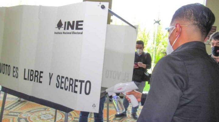 Capacitan a funcionarios para las elecciones de 2024