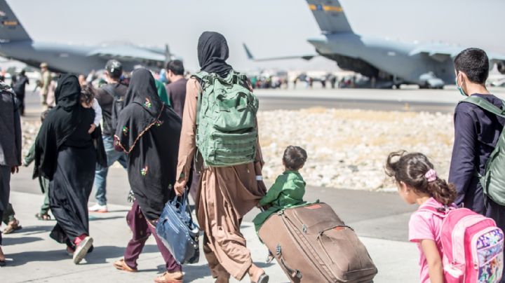 Talibanes permitirán evacuaciones hasta el 31 de agosto