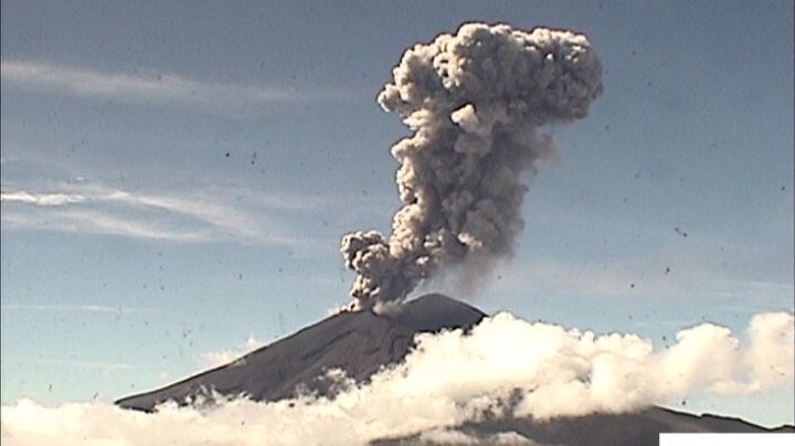 Volcán Popocatépetl ‘da el grito’ y podría arrojar ceniza en CDMX