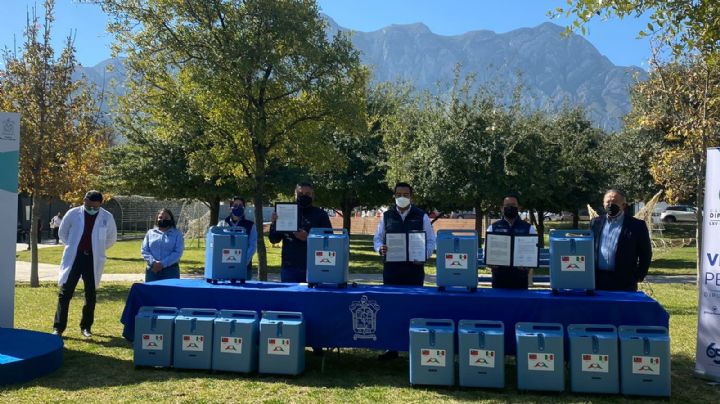 Diputados federales del PAN donan 22 concentradores de oxigeno a Santa Catarina