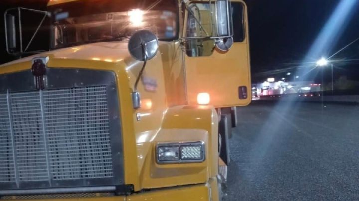 Aseguran tráiler que cargaba huachicol en General Bravo