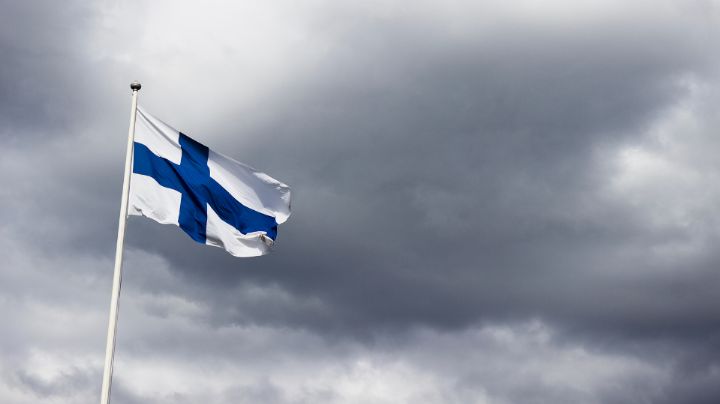 Finlandia llama a población a comprar tabletas de yodo; temen riesgo de radiación