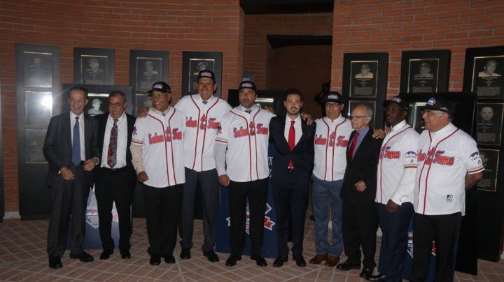 Vinicio Castilla entra al Salón de la Fama del Béisbol de México