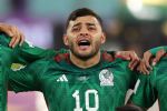 Alexis Vega llega hasta las lágrimas durante el Himno Nacional en el Mundial
