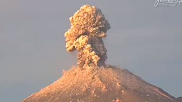 Popocatépetl ruge con impresionante explosión captada por cámaras