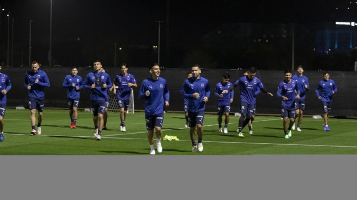 Rayados practicó en cancha este martes