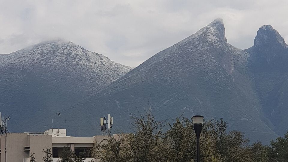 El invierno llegó, así lo recibe Monterrey.